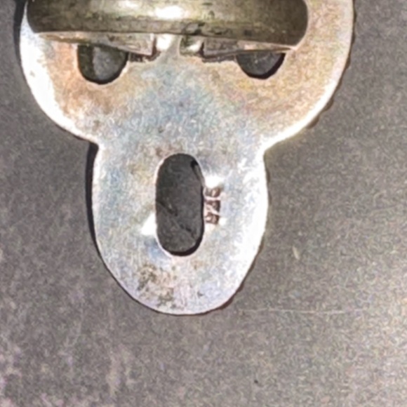 Elegant Labradorite Gemstone Ring - Picture 9 of 9